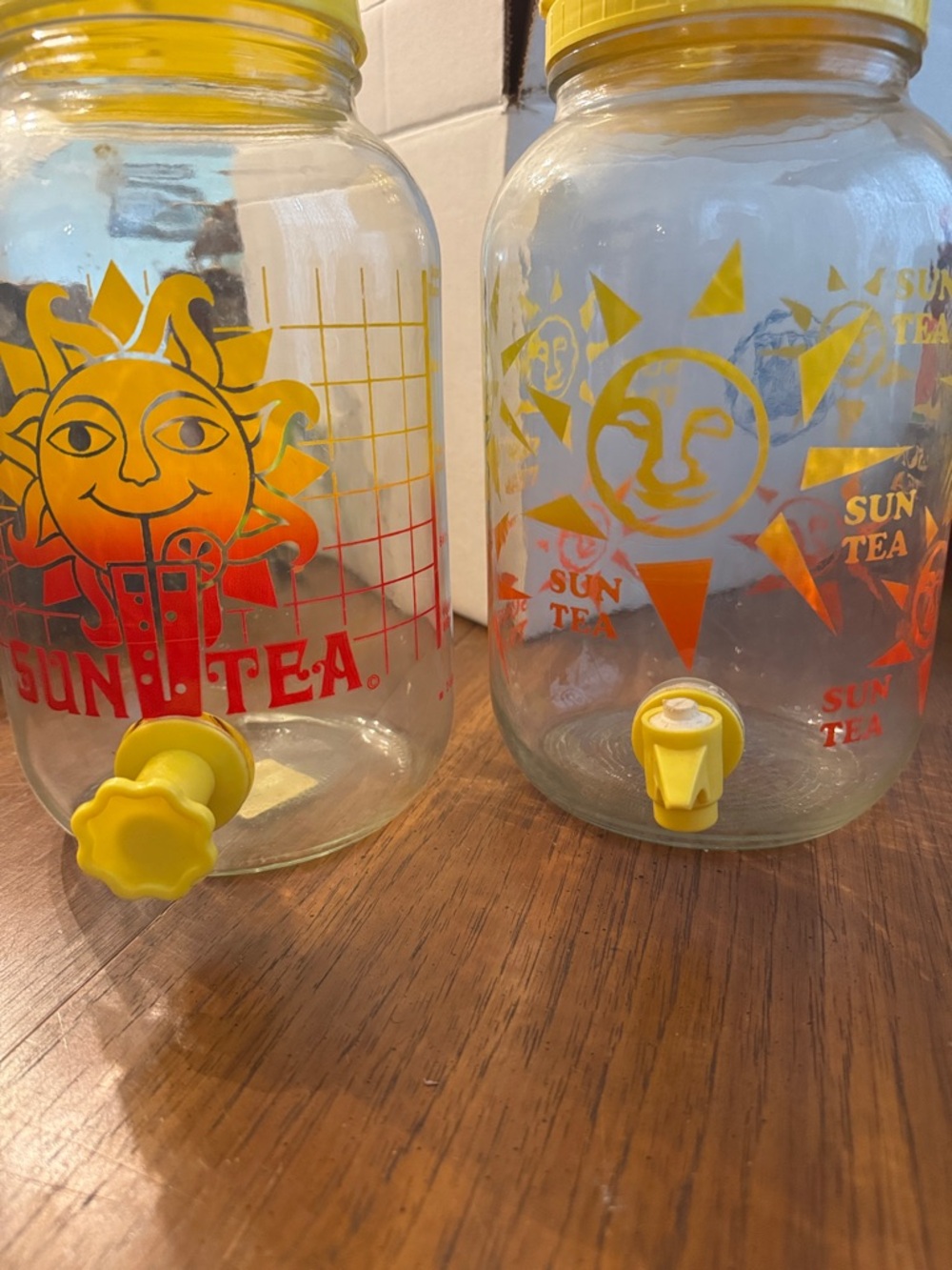 Sun Tea Gallon Pitchers